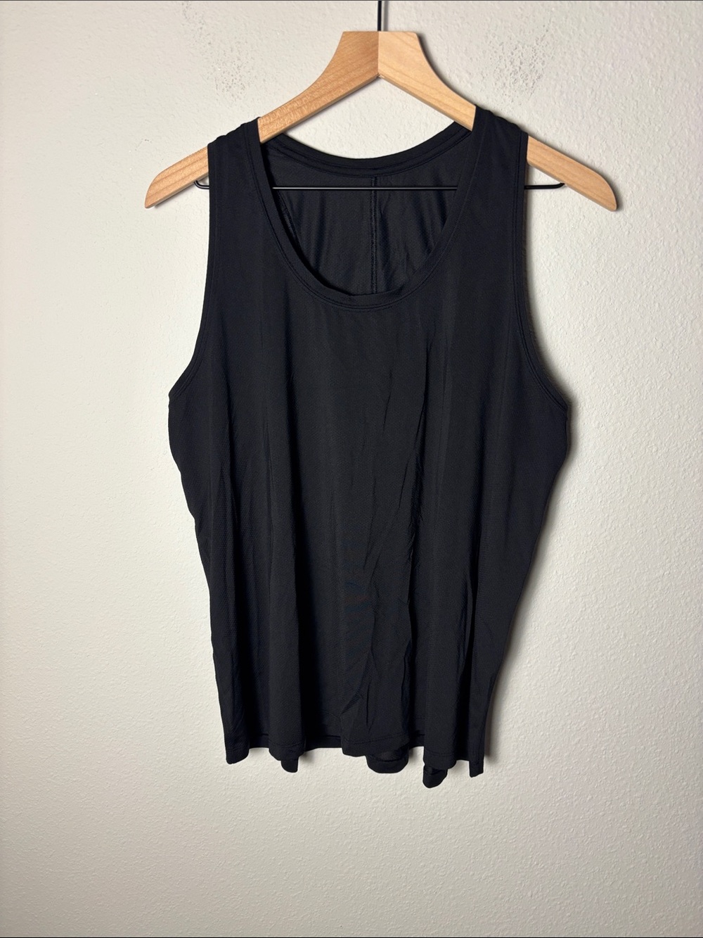 Lululemon Essential Tank *Train Black W1DEOS
